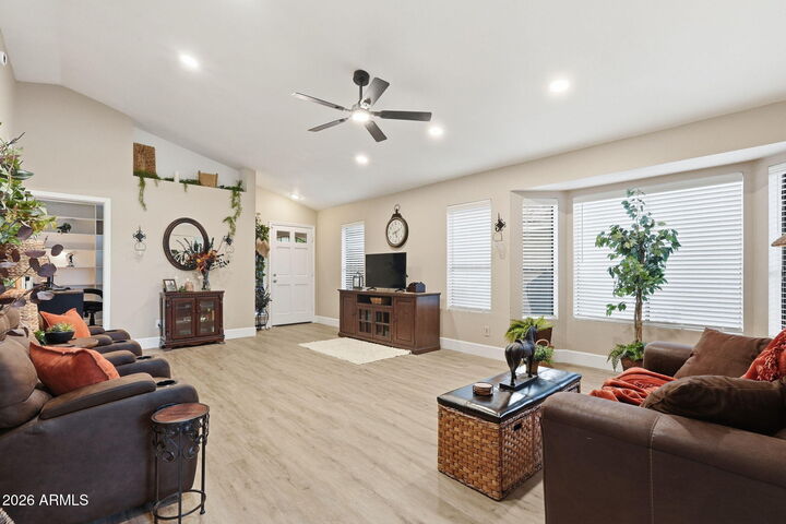 Property Photo:  1020 W Sunward Drive  AZ 85233 