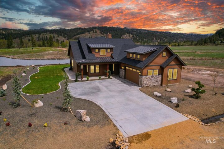 Property Photo: 38 Singing Springs Way ID 83622