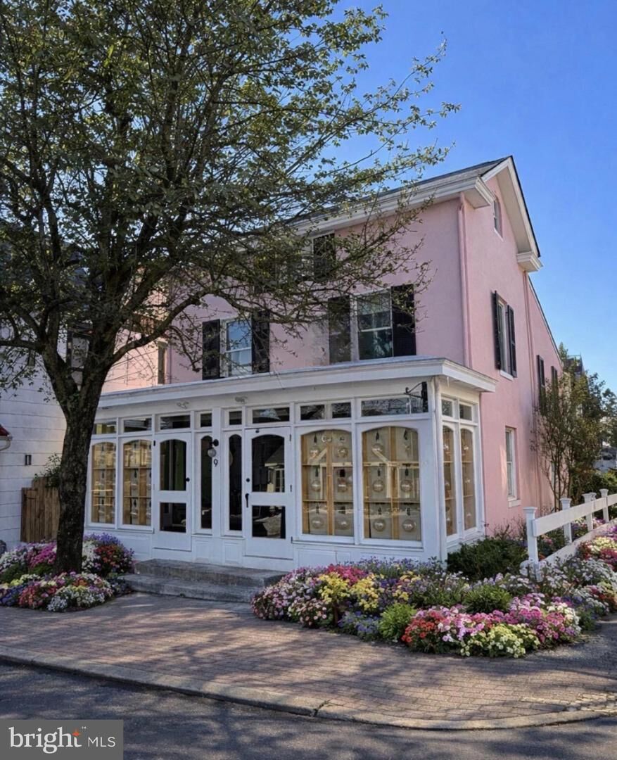 Property Photo:  9 W Bridge Street  PA 18938 