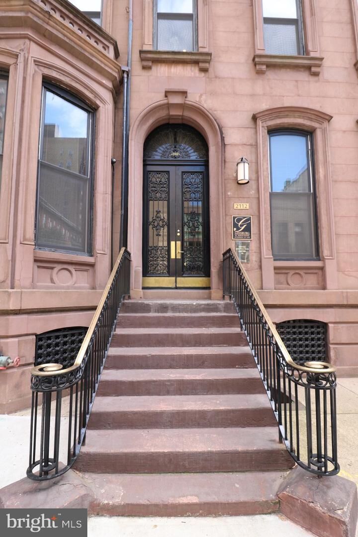 Property Photo:  2112 Walnut Street  PA 19103 