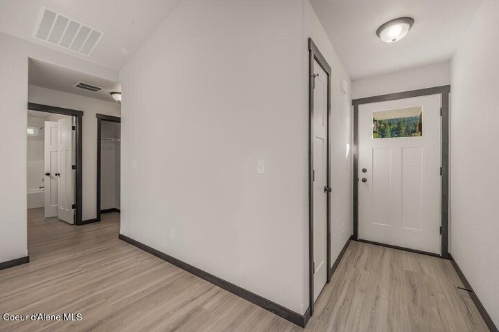 Property Photo:  5881 W Vermont St  ID 83869 