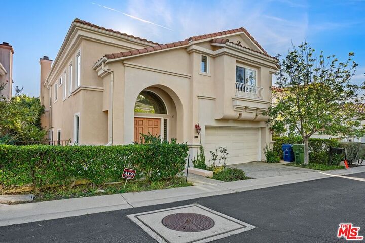 Property Photo: 1470 Paseo De Oro CA 90272