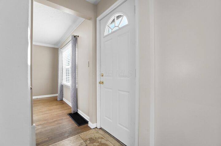 Property Photo:  328 S Sylvan Avenue  OH 43204 