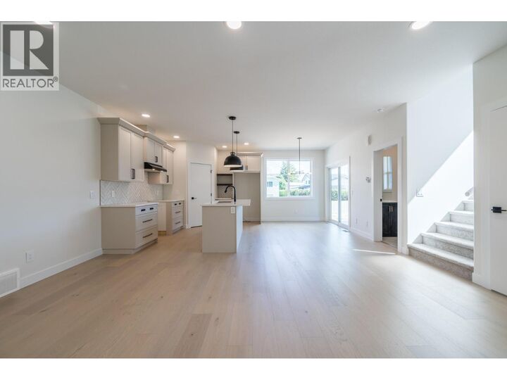 Photo de la propriété: 3228 Bank Road BC V2B 6Z7