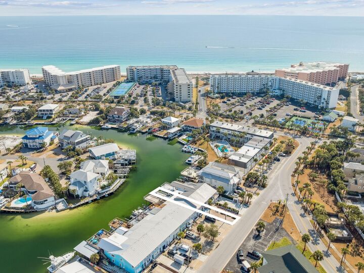 Property Photo:  109 Durango Road  FL 32541 