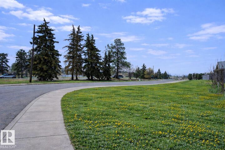 Property Photo: 15236 94A Street NW AB T5E 3X6