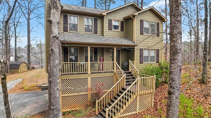 Property Photo: 1029 Laurel Lake Drive GA 30107