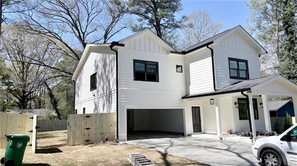 Property Photo:  1741 Thomas Street  GA 30032 