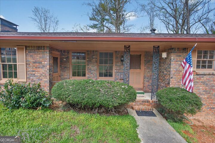 Property Photo:  2569 Skylane Drive  GA 30062 