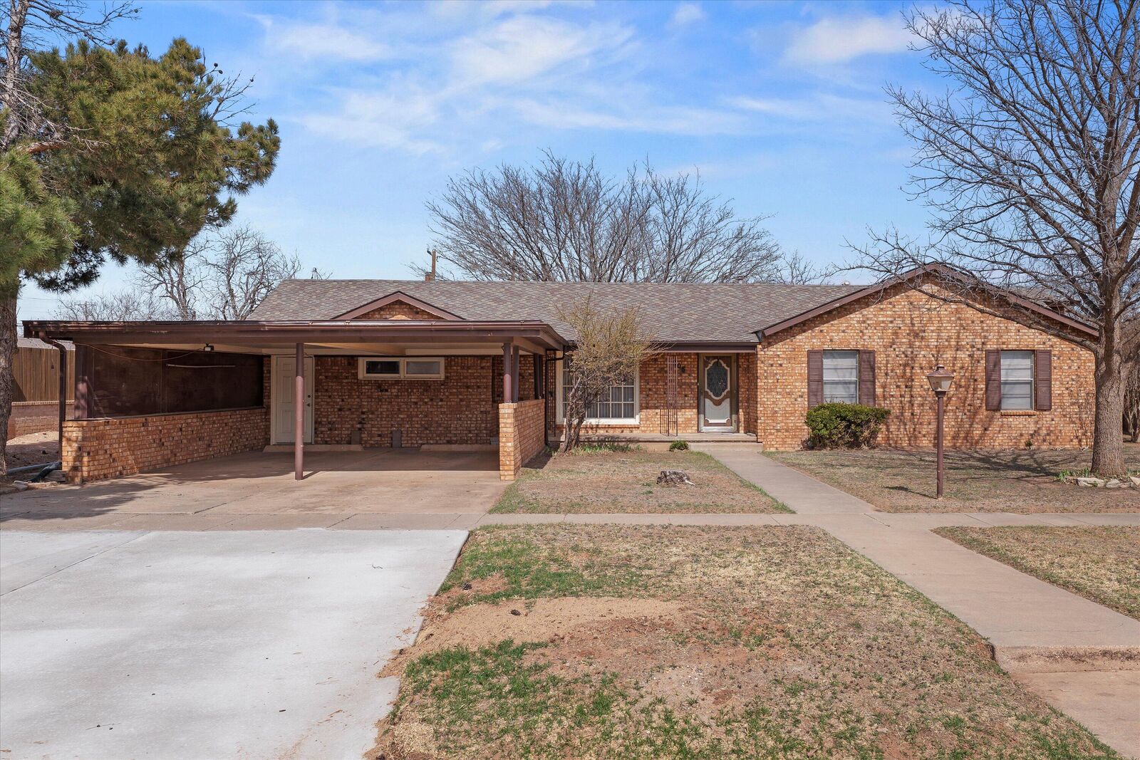 Property Photo:  908 W Main Street  TX 79356 