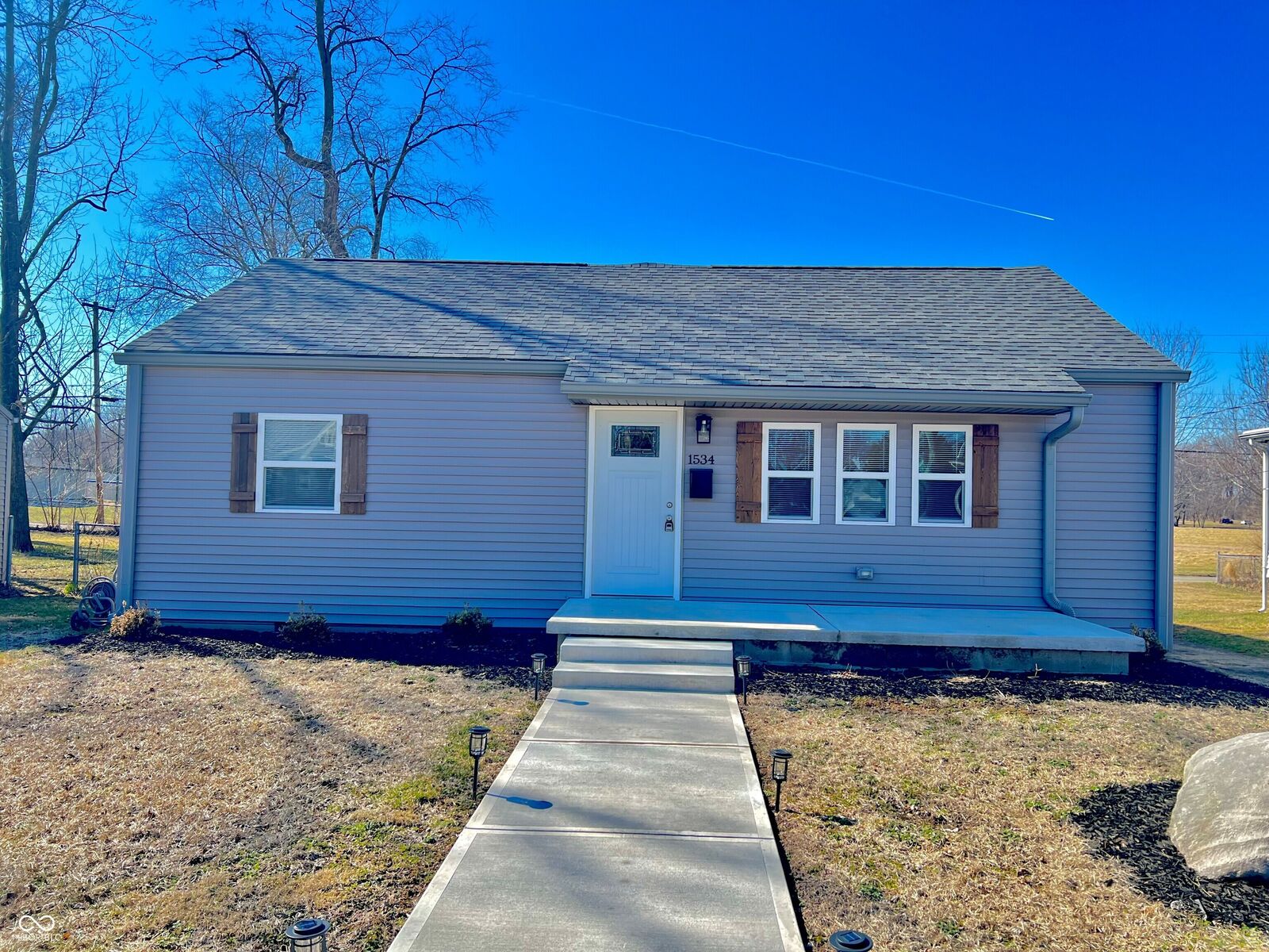 Property Photo:  1534 Lawton Avenue  IN 47201 