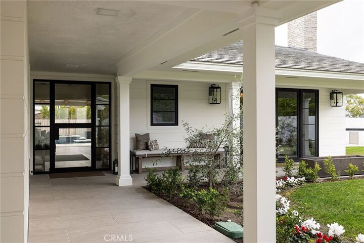 Property Photo: 1 San Martin Way CA 92625