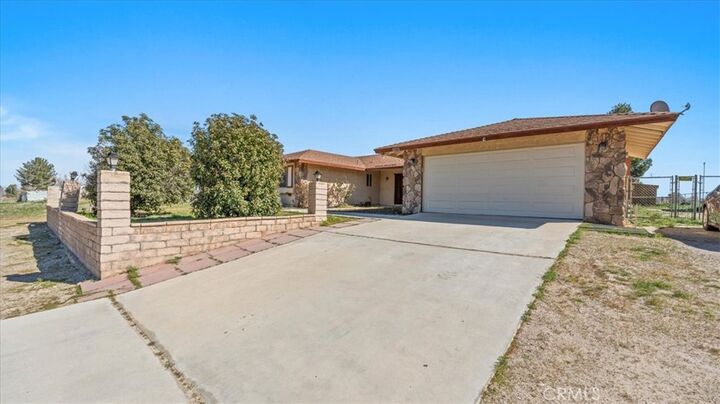 Property Photo:  40576 161st E  CA 93535 