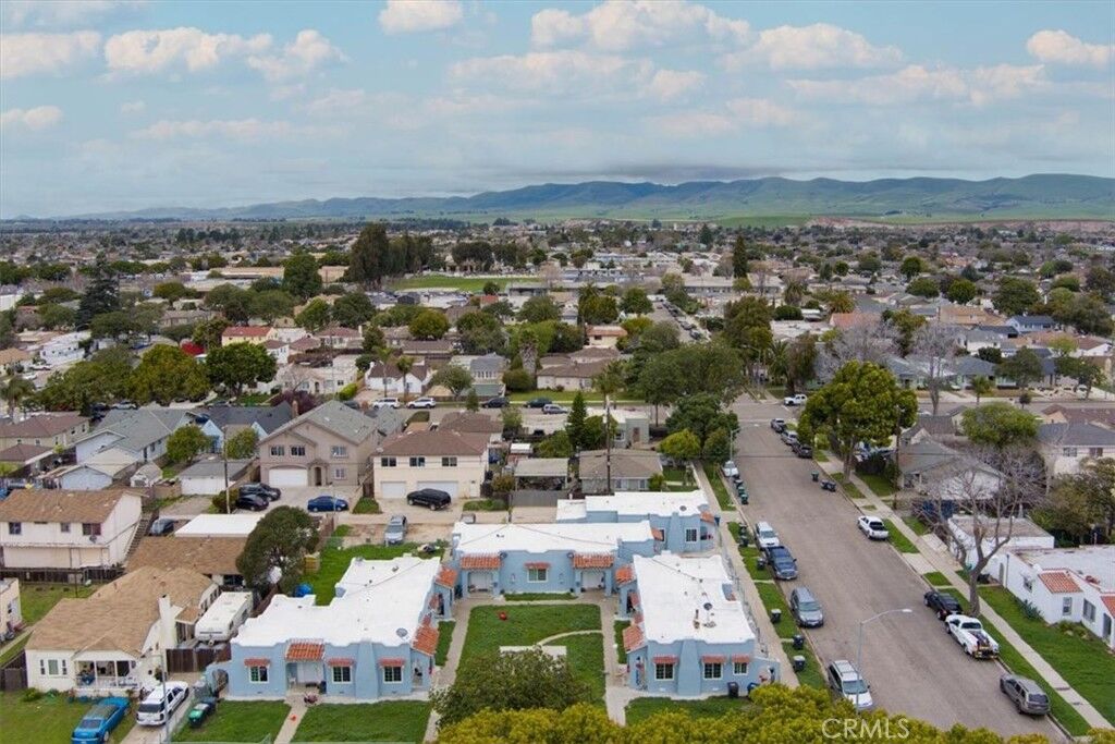 Property Photo:  223 E Tunnell  CA 93454 