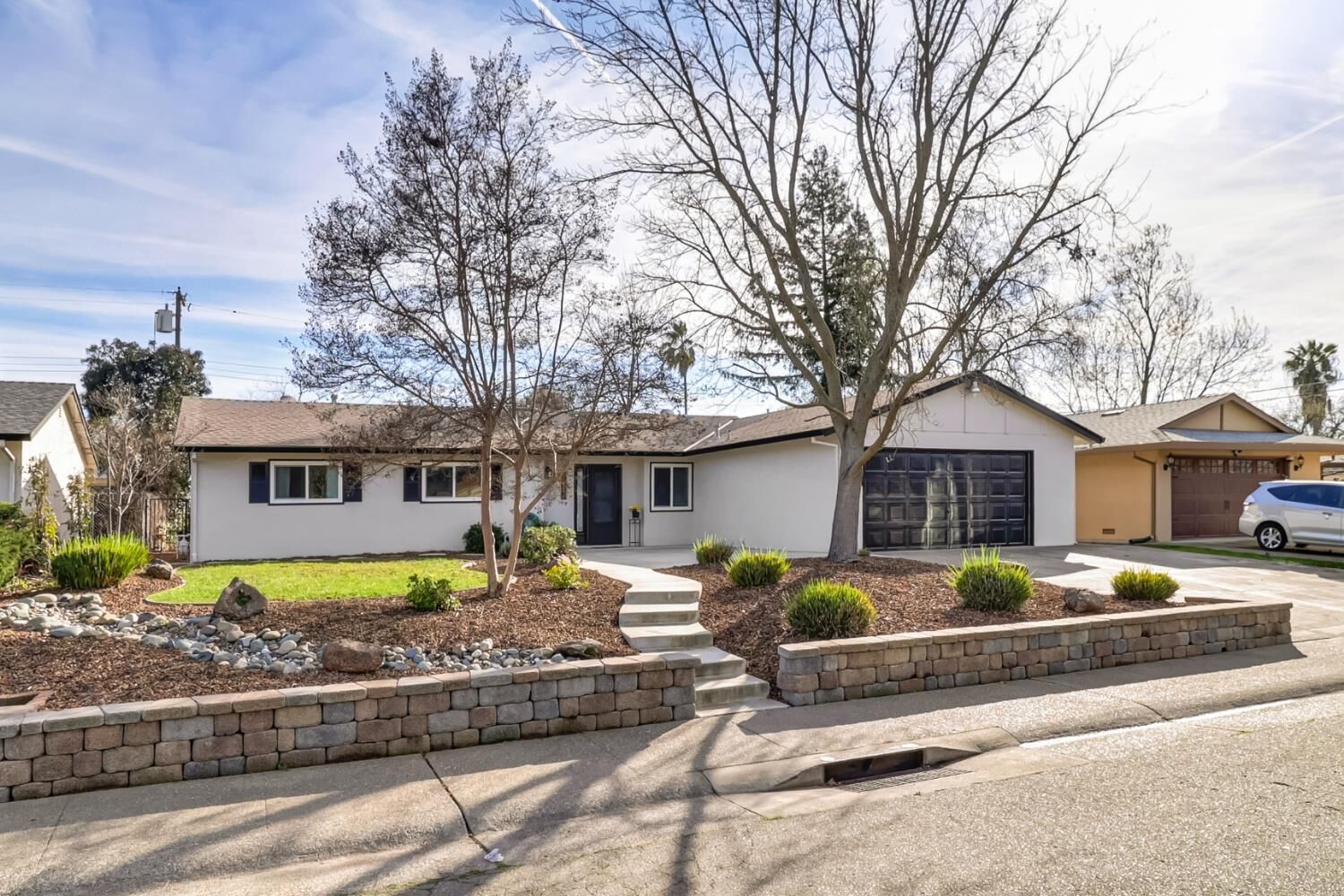 Property Photo: 7958 Dana Butte Way CA 95610