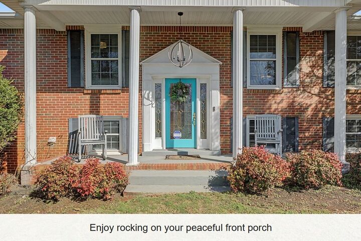 Property Photo: 2084 Kidd Rd TN 37135