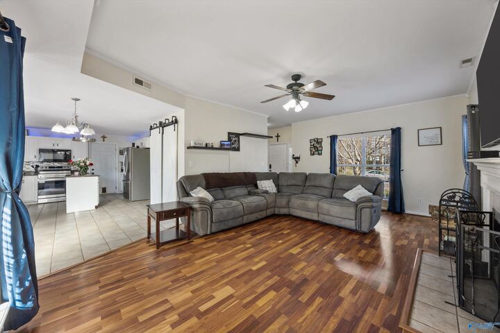 Property Photo: 159 Dartmouth Drive AL 35757