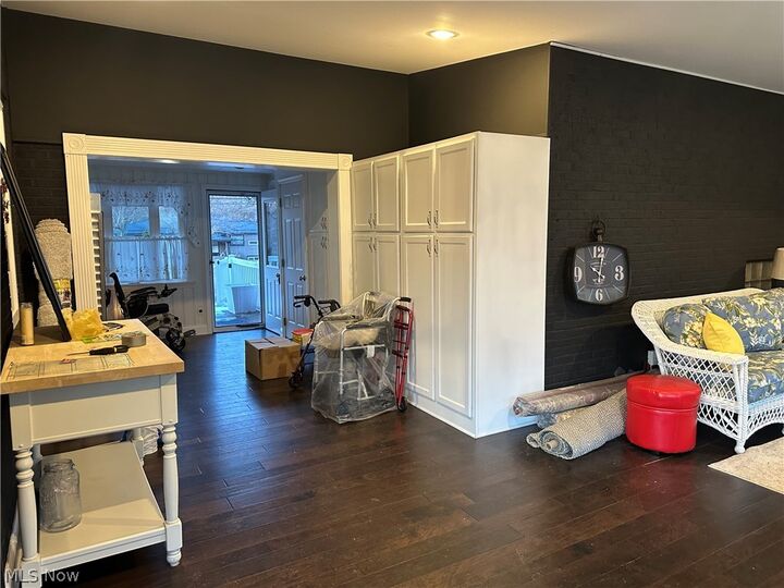 Property Photo:  3192 Mogadore Road  OH 44312 