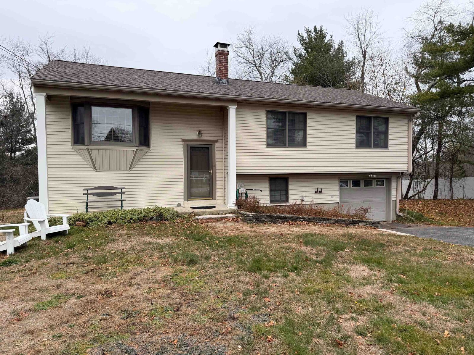Property Photo:  320 Post Road  NH 03840 