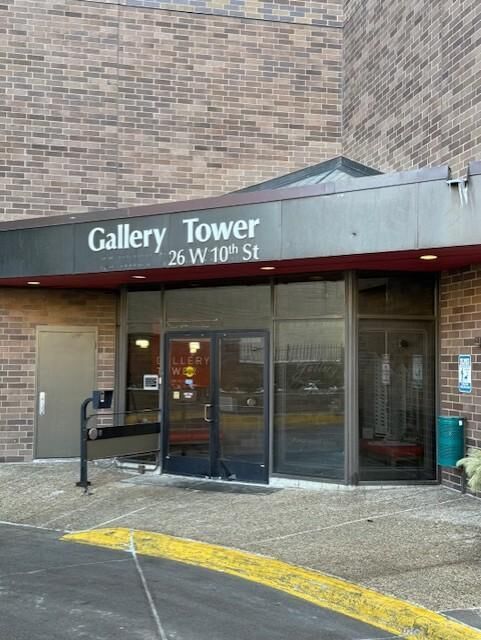 Property Photo:  26 10th Street W 302  MN 55102 