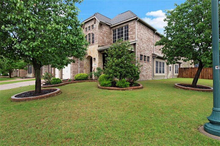 Property Photo: 15100 Mount Evans Drive TX 75068