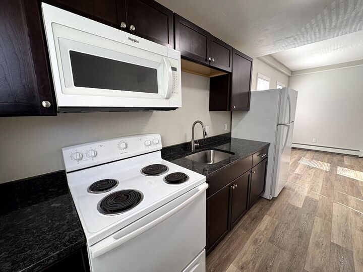 Property Photo:  171 Pleasant Street 2  MA 02703 