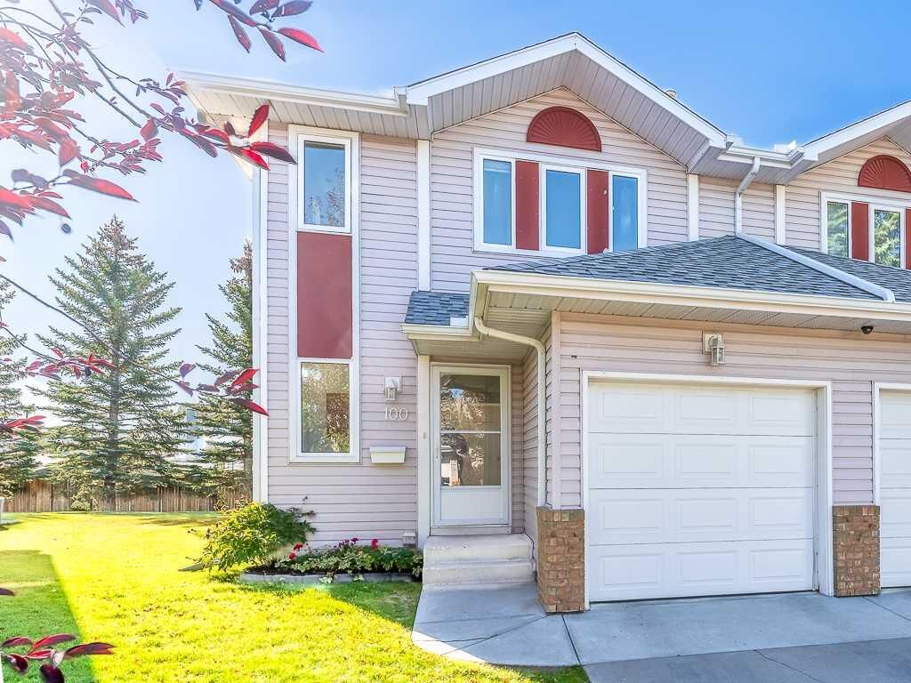 Property Photo: 100 Catalina Circle NE AB T1Y 7B7