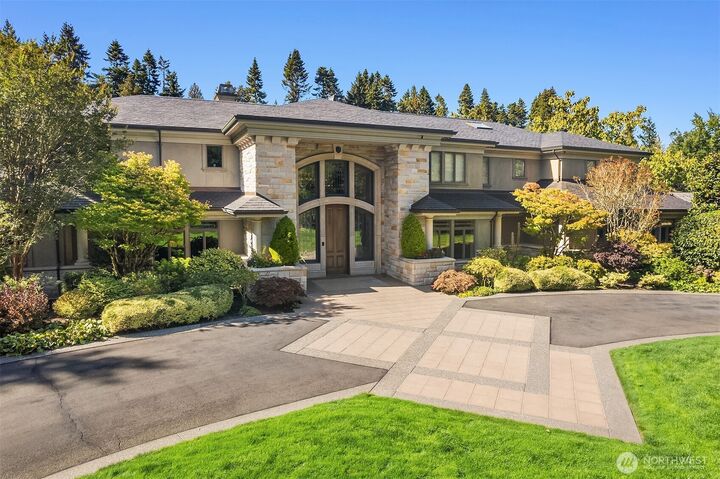 Property Photo: 22430 Dogwood Lane WA 98020