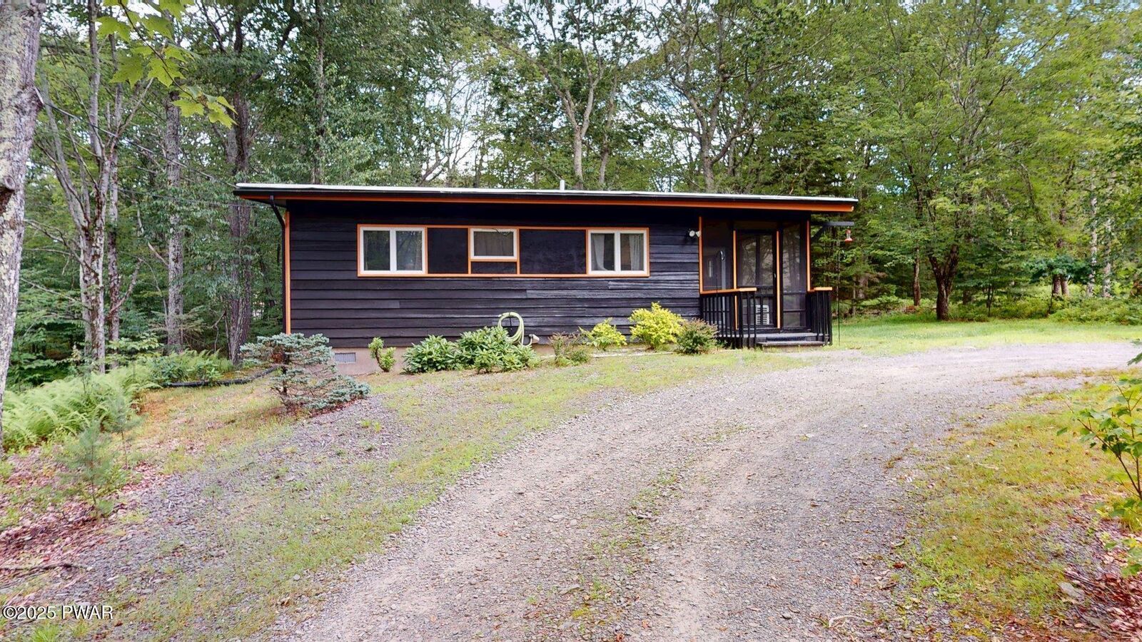 Property Photo:  119 Pommel Drive  PA 18428 