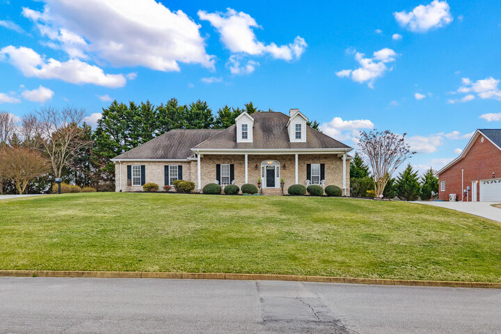 Property Photo:  508 Lynnwood Drive  TN 37303 