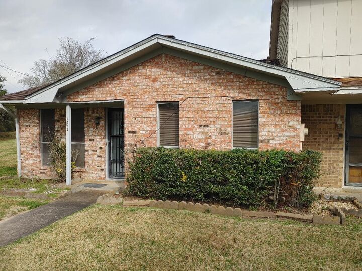 Property Photo: 6702 Lexington Drive TX 77706