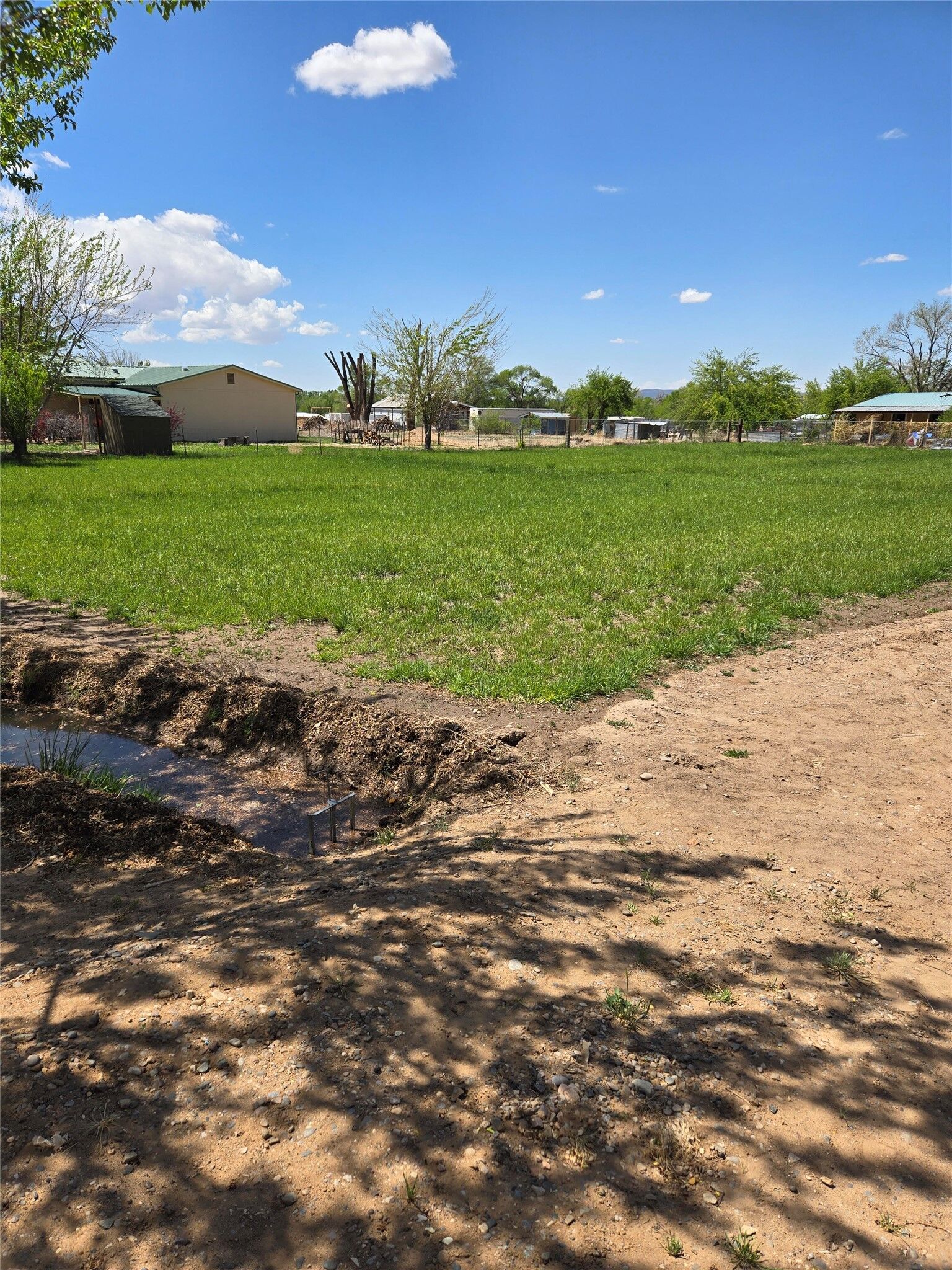 Property Photo:  20 Calle Esquela Vieja  NM 87041 