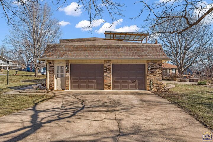 Property Photo:  3342 SW Friar Rd  KS 66614 