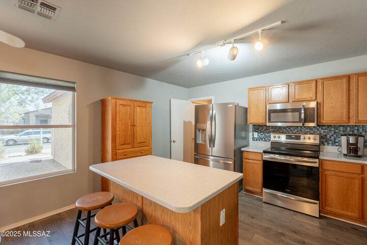 Property Photo:  10359 E Haymarket Street  AZ 85747 