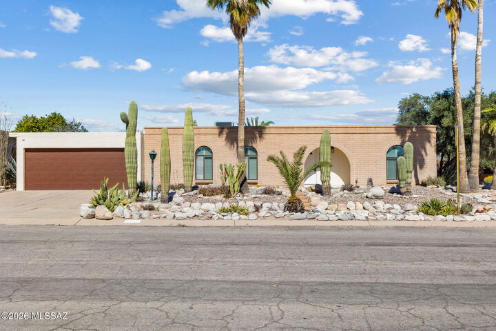 Property Photo: 8931 E 7th Street AZ 85710