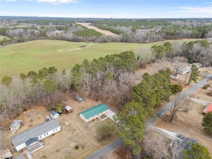 Property Photo: 289 Washington Park Road NC 27306