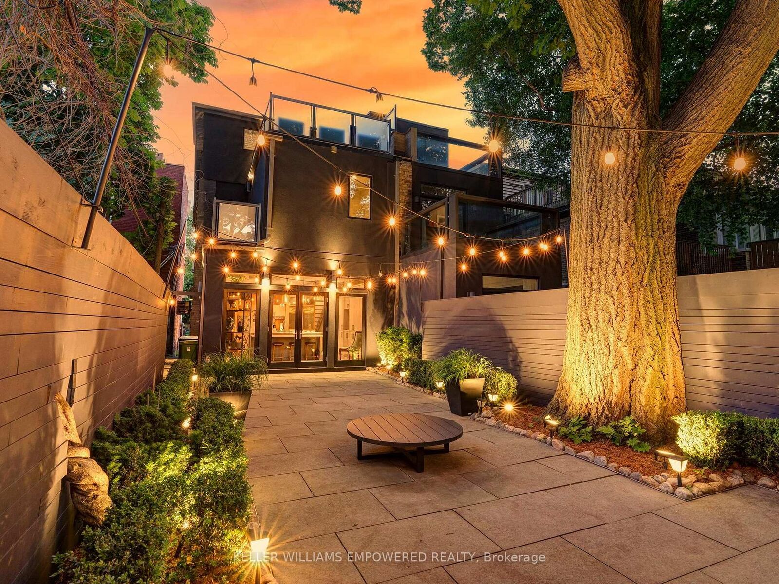 Property Photo: 10 Webster Avenue ON M5R 1N7