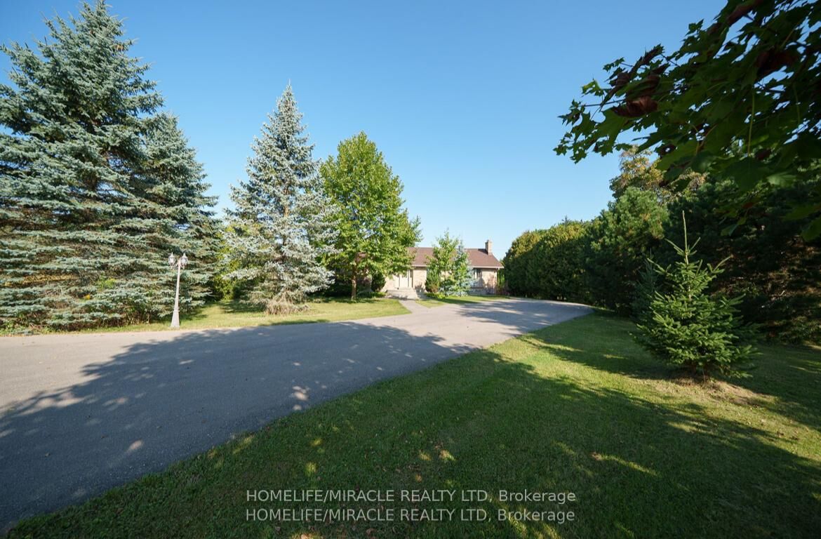 Property Photo: 385 Mount Pleasant Road ON N3T 1V6