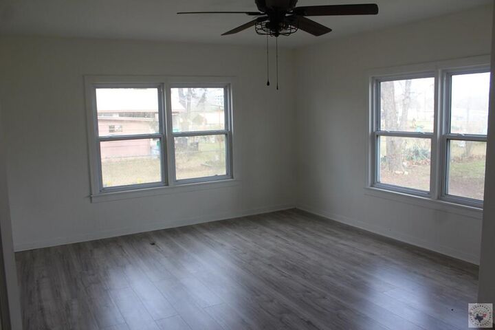 Property Photo:  2615 Leopard Dr  TX 75501 