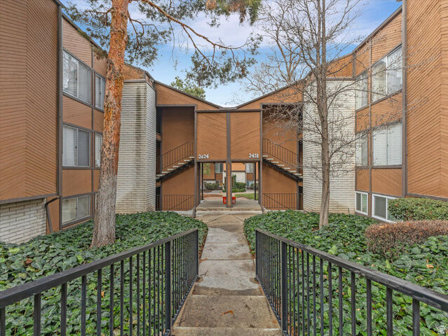 Property Photo: 2418 S Elizabeth St 5 UT 84106