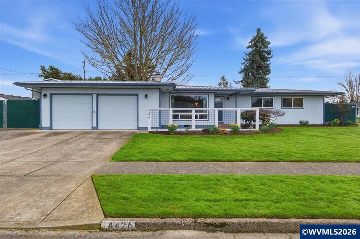 Property Photo:  4426 46th Av NE  OR 97305 