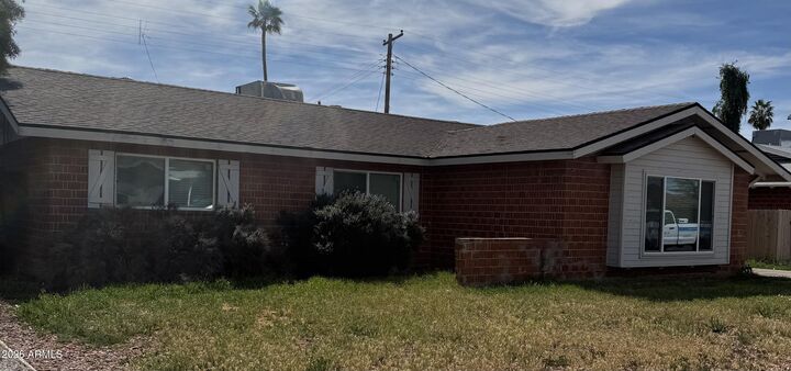 Property Photo:  3725 W Keim Drive  AZ 85019 