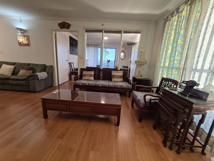 Property Photo:  6611 Cooney Road 1506  BC V6Y 4C5 