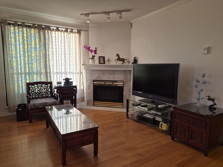 Photo de la propriété:  6611 Cooney Road 1506  BC V6Y 4C5 