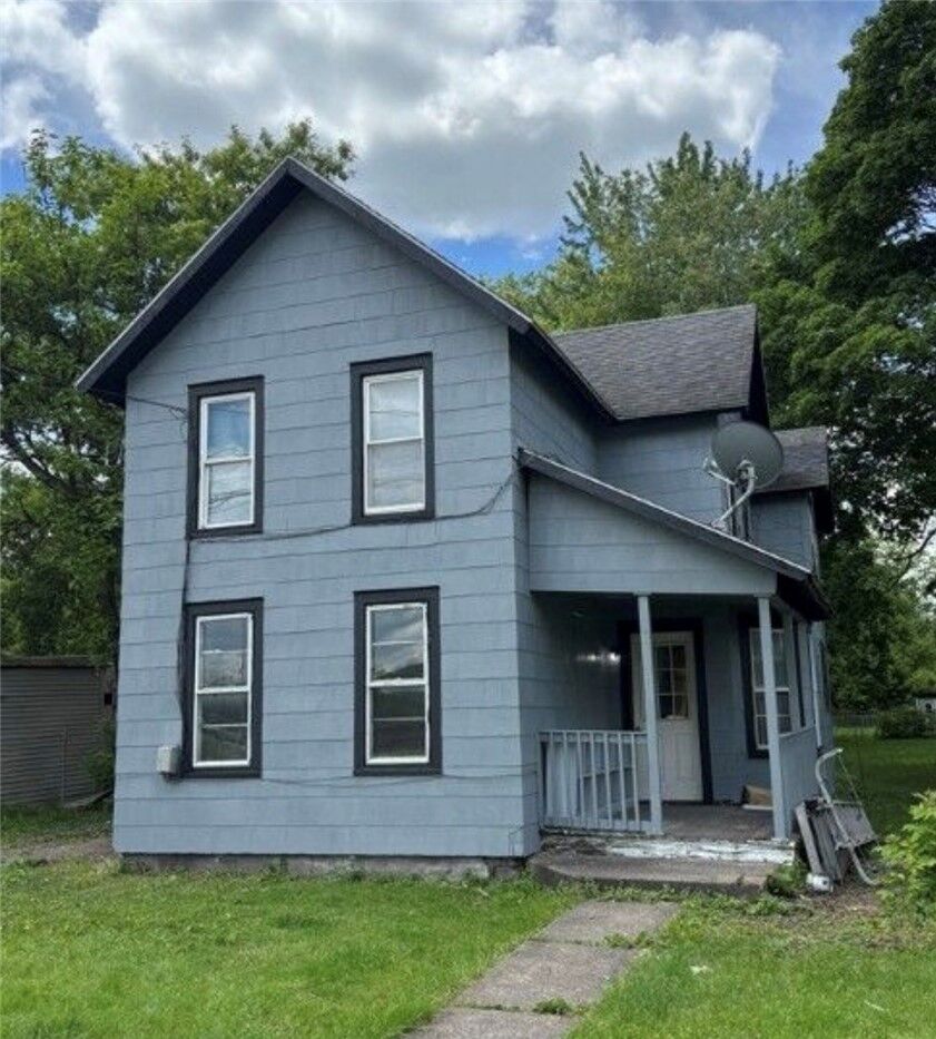 Property Photo:  752 S Main Street  NY 14904 