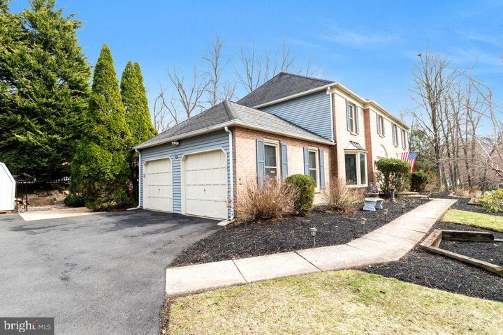 Property Photo:  41 Lawrencia Drive  NJ 08648 