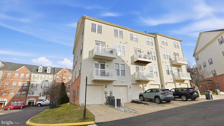 Property Photo: 2483 Eastbourne Drive VA 22191