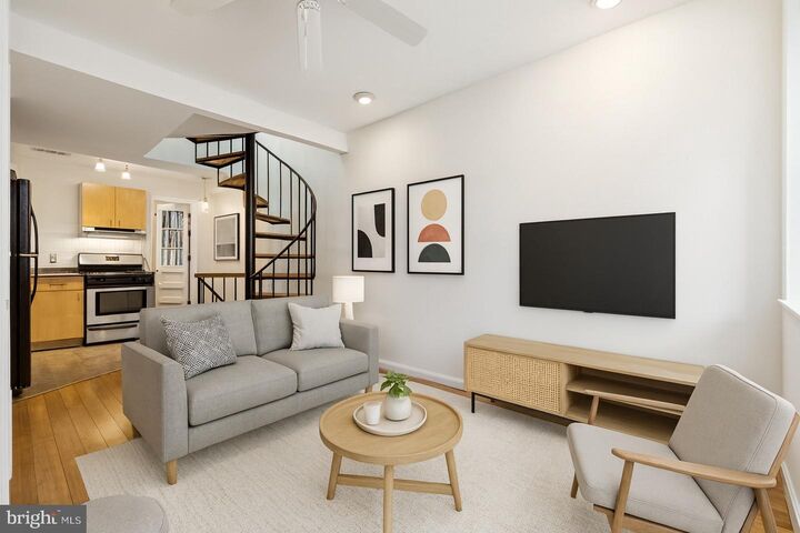 Property Photo:  213 Grindall Street  MD 21230 