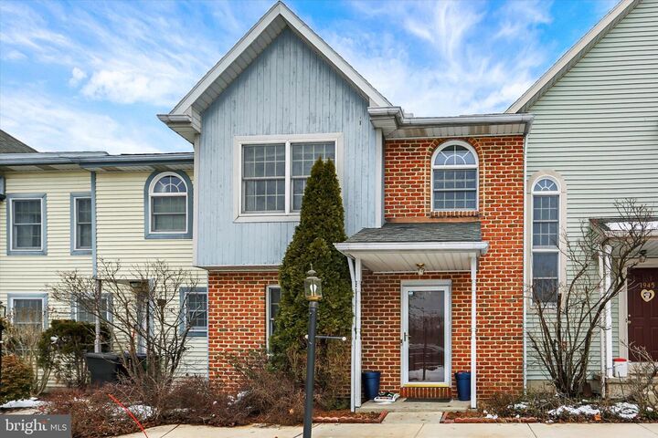 Property Photo:  1947 Deer Path Road  PA 17110 