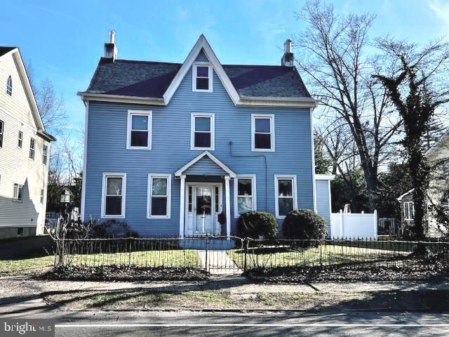 Property Photo:  44 Warren Street  NJ 08010 